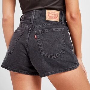 Levi high waisted mom shorts (27)